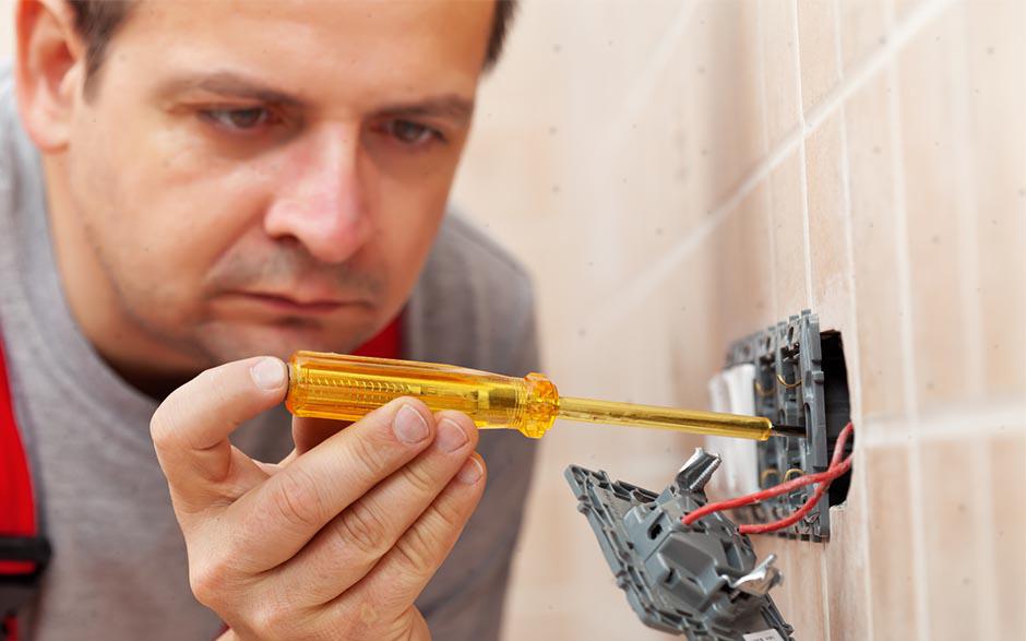 électricien maintenance Maisons-Alfort